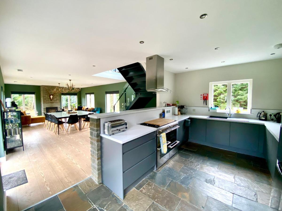 The Lodge At Muir Estate Thornhill  Extérieur photo